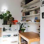 Cozy Nest Near Buttes-Chaumont
